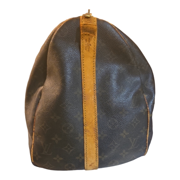 LV Mono Keepall some corner rubs ,fading torn tab - Picture 8 of 14